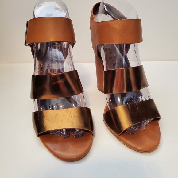 Sam Edelman Yelena Cognac/Tan Metallic Bronze Block Heels Sandals- size 8 - Picture 7 of 7